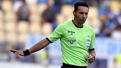 PSG vs Istanbul Basaksehir: Who is fourth official Sebastian Coltescu?