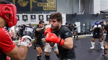 Abdulaziz Datsilaev, el peleador que hizo sangrar a Topuria y pide ir a UFC