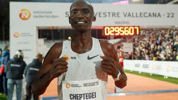 El ugandés Joshua Cheptengue se impone este sábado en la popular San Silvestre Vallecana, en la que más de 41.000 corredores han participado por las calles de Madrid.