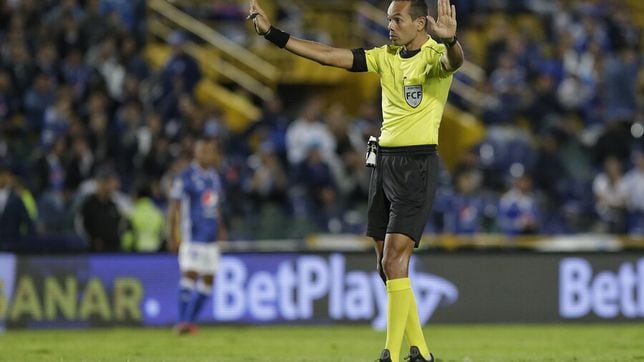 Así es Éder Vergara, el árbitro del Nacional - Tolima, la ida de final de la Liga BetPlay