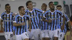 Brazil&#039;s Gremio midfielder Michel (R) celebrates with teammates after scoring against Argentina&#039;s River Plate during the Copa Libertadores 2018 semifinals first leg football match  at the Monumental stadium in Buenos Aires, Argentina, on October