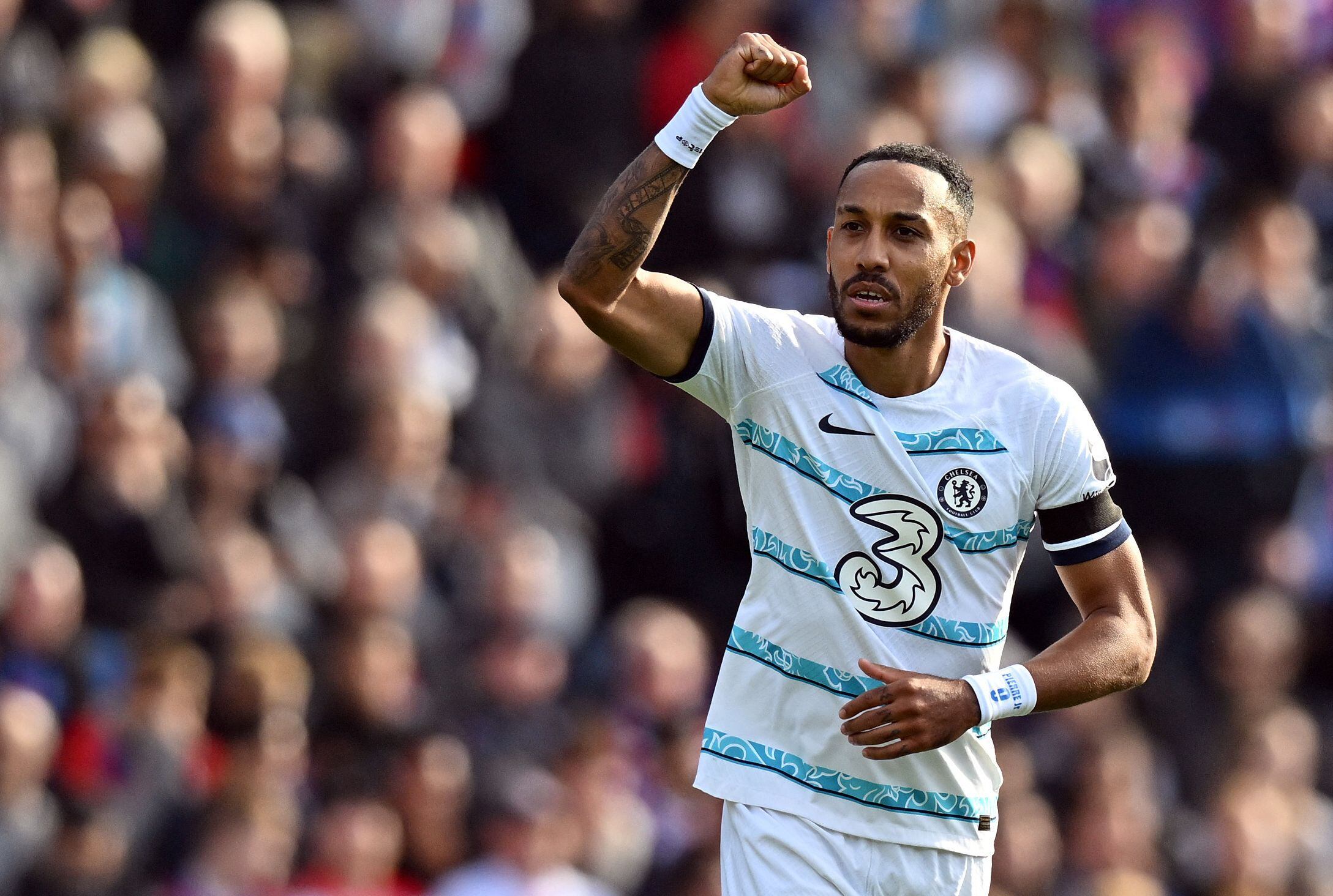 Aubameyang celebra su gol en la Premier League contra el Crystal Palace