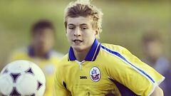 Toni Kroos, con 15 años, en el Hansa Rostock. Un año después saltaría al Bayern.