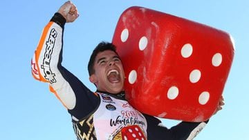 El piloto espa&ntilde;ol, Marc M&aacute;rquez, tras proclamarse campe&oacute;n del Mundial de MotoGP.