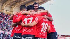 MALLORCA, SPAIN - JANUARY 15: Take Kubo of RCD Mallorca celebrates scoring his team&#039;s first goal with his teammates during the round of 16 of the Copa del Rey match between RCD Mallorca and RCD Espanyol at Iberostar Stadium on January 15, 2022 in Mal