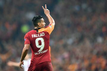 El 13 o 14 de junio sería la fecha para el regreso de la Superliga, para terminarla el 26 de julio. Falcao volvería a entrenamientos en Galatasaray en la segunda semana de mayo y el equipo tendría listo un plan de trabajo para ir lento en la adaptación física tras estar tanto tiempo en casa.