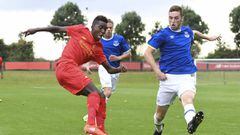 KIRKBY, ENGLAND - SEPTEMBER 24: (THE SUN OUT, THE SUN ON SUNDAY OUT) Rafael Camacho of Liverpool and Ryan Harrington of Everton in action during the Liverpool v Everton U18 match on September 24, 2016 in Kirkby, England. (Photo by Nick Taylor/Liverpool FC