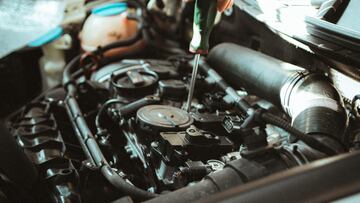 Cuidar el motor de tu coche es fácil con este aditivo para gasolina
