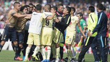 El partido, de las semifinales del Apertura 2015, se calent&oacute;.