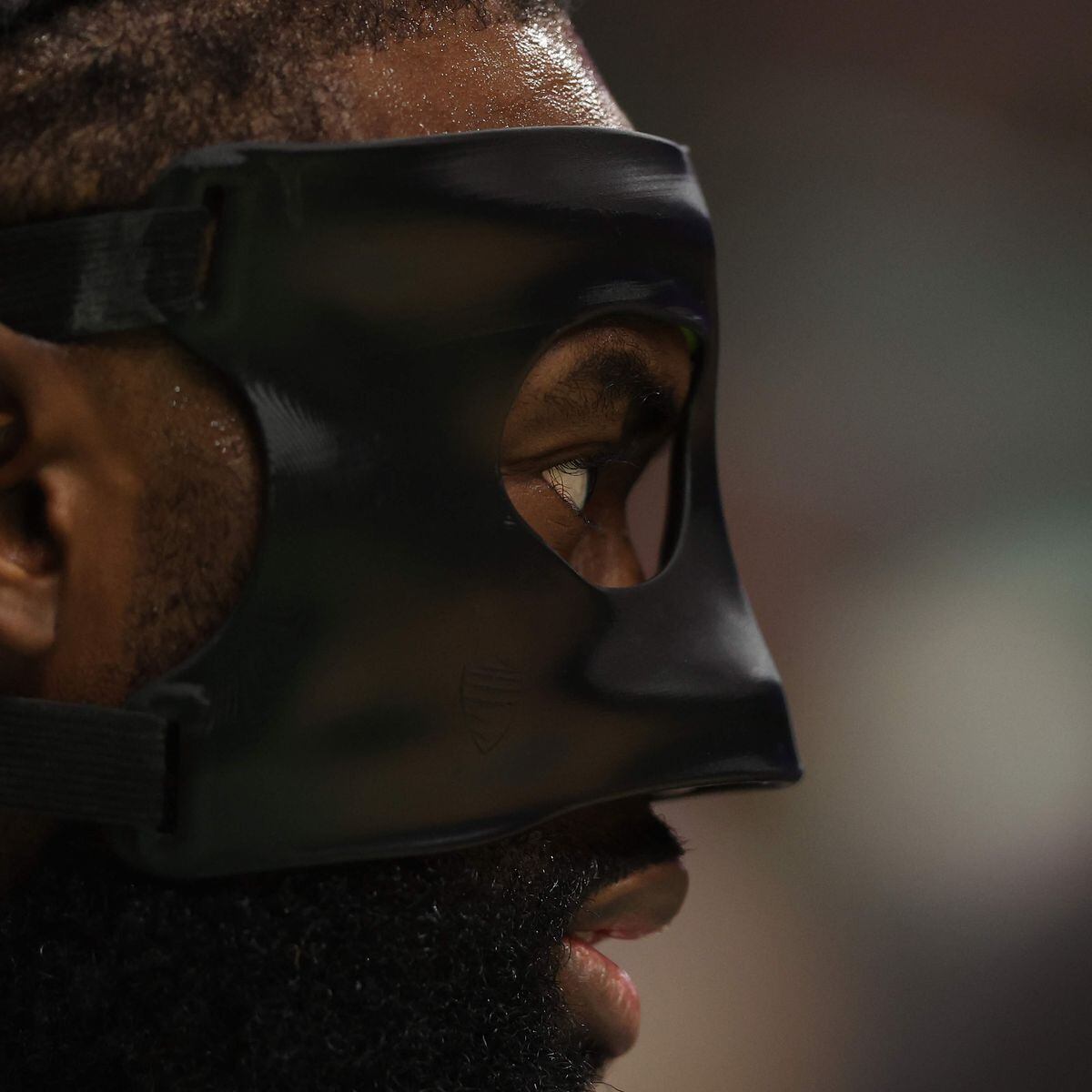Why Jaylen Brown is going back to wearing mask in Game 5 vs. Hawks