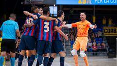 Los jugadores del Barça celebran su tercer gol ante el Jaén en el Palau Blaugrana, en el primer partido de la final por el título, 17 de junio de 2023.