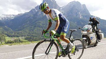 Chaves hace una buena crono y ya es segundo del Giro de Italia