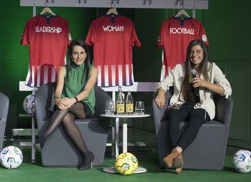 Mesa Redonda IV: Retos de liderazgo en el fútbol femenino.
Ana Rossel y Alex Chidiac.