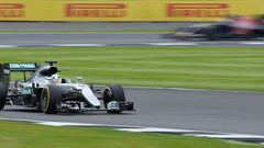 Lewis Hamilton está intratable en Silverstone.