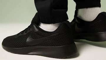 Deportivas 2024 nike tanjun