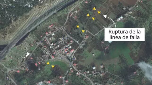 La impactante imagen de la gran falla en Turquía tras el terremoto
