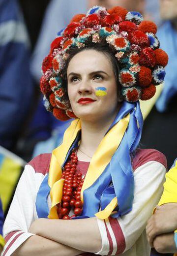 Las aficionadas más guapas en las gradas de la Eurocopa 2016