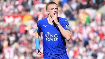 Jamie Vardy gets his second goal to wrap things up in stoppage time 