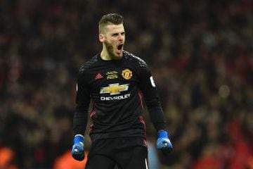 Manchester United's Spanish goalkeeper David de Gea celebrates at the final whistle in the English League Cup final football match between Manchester United and Southampton at Wembley stadium in north London on February 26, 2017.