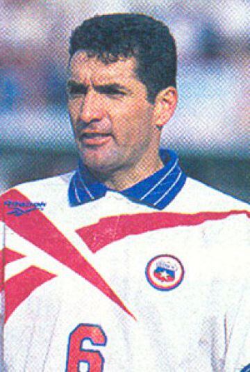 Inició como el único volante de contención y a los 75 minutos fue reemplazado por el atacante Claudio Núñez.