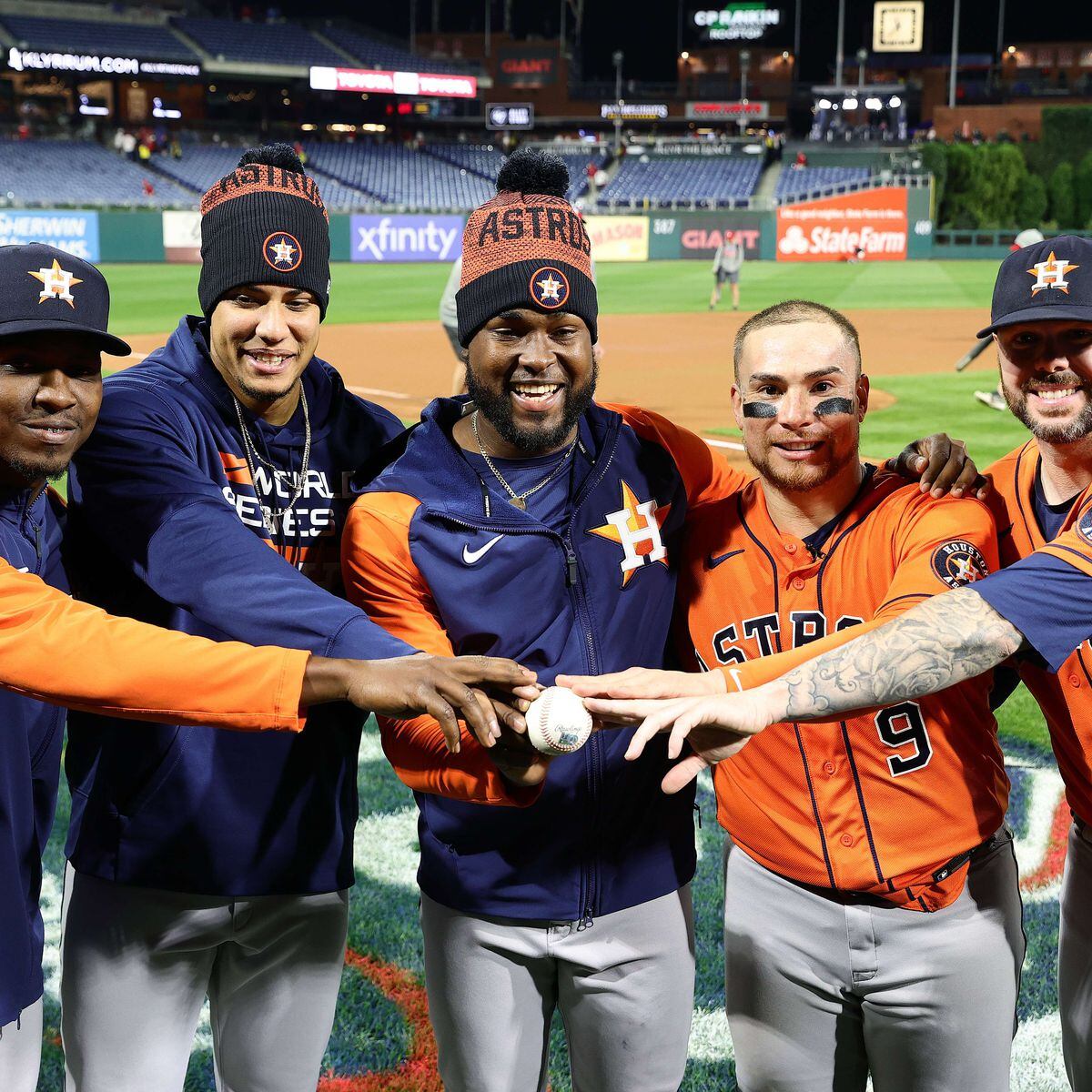 Houston Astros Reveal 2017 World Series Championship Rings, News, Scores,  Highlights, Stats, and Rumors