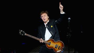 Paul McCartney desvela que se masturbó junto a John Lennon