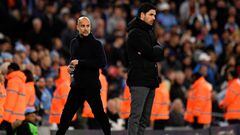 Pep Guardiola y Mikel Arteta, entrenadores de Manchester City y Arsenal.