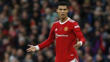 Cristiano Ronaldo reacts during United&#039;s loss to Manchester City. 