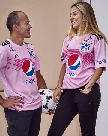 Camiseta millonarios online mujer