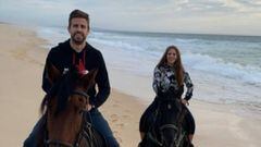 El romántico paseo a caballo en la playa de Piqué y Shakira