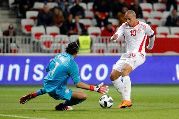 Tunisia's Wahbi Khazri scores their first goal in their friendly against Costa Rica | March 27, 2018.