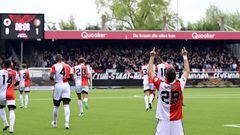 El delantero mexicano del Feyenoord, quien lleva 22 goles en su temporada debut en Europa, habló sobre su ausencia de la Selección Mexicana en Qatar 2022.