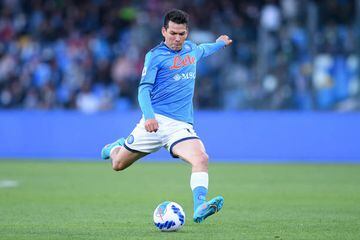 Hirving Lozano of SSC Napoli during the Serie A match between SSC Napoli and AS Roma at Stadio Diego Armando Maradona, Naples, Italy on 18 April 2022.  (Photo by Giuseppe Maffia/NurPhoto via Getty Images)