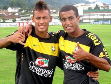 Neymar y Lucas Moura en las inferiores de Brasil.