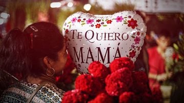 Día de Madre Día de las Madres en México: las mejores frases y pensamientos para felicitar Día de las Madres en México: las mejores frases y pensamientos para felicitar - Tikitakas