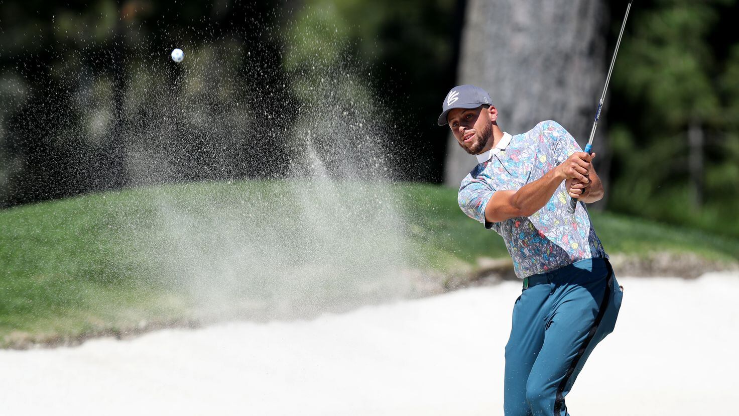 Stephen Curry makes hole-in-one, leads American Century celebrity golf  tournament