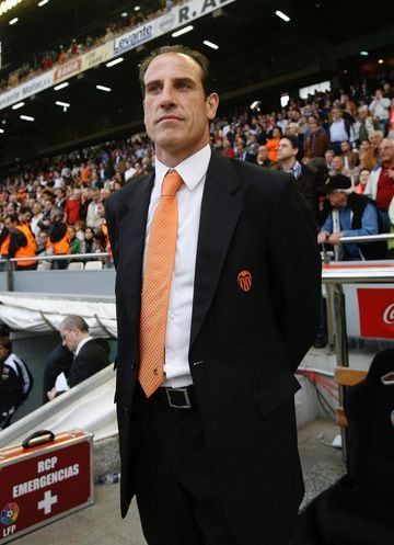 Voro se estrenó como entrenador del Valencia contra Osasuna el 27 de abril de 2008. 