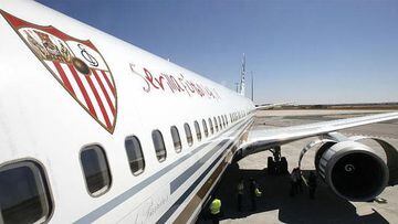 El avión del Sevilla.