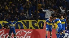 Players of Boca Juniors celebrate their team's second goal during the Copa Libertadores group stage football match between Boca Juniors and Deportivo Pereira at La Bombonera stadium in Buenos Aires on April 18, 2023. (Photo by Luis ROBAYO / AFP)