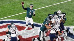 MINNEAPOLIS, MN - FEBRUARY 04: Nick Foles #9 of the Philadelphia Eagles throws a pass against the New England Patriots during the second quarter in Super Bowl LII at U.S. Bank Stadium on February 4, 2018 in Minneapolis, Minnesota.   Hannah Foslien/Getty I
