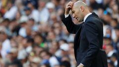 El t&eacute;cnico franc&eacute;s del Real Madrid, Zinedine Zidane, durante un partido.