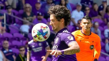 ORLANDO, FL - APRIL 09: Orlando City forward Alexandre Pato (7) receive a pass during the MLS soccer match between the Orlando City SC and Chicago Fire on April 9, 2022 at Explorer Stadium  in Orlando, FL. (Photo by Andrew Bershaw/Icon Sportswire via Getty Images)