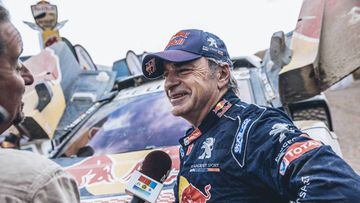 Sainz quiere que "sea un éxito" su último Dakar con Peugeot