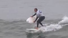 Jacob Szekely en pleno board transfer en Pismo Beach (California), QS3000 de la World Surf League.
