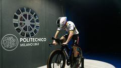 El ciclista belga Remco Evenepoel, durante un entrenamiento en el túnel del viento de Milán.