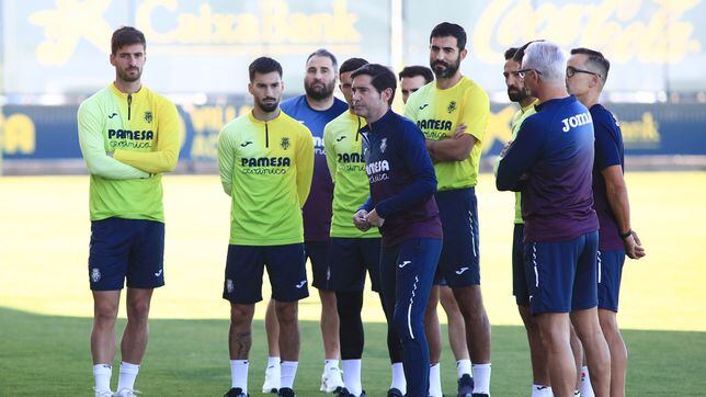 Marcelino se agarra al regreso de Baena, Comesaña, Sorloth y Pedraza