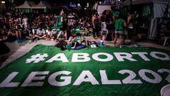 El Senado legaliza el aborto voluntario hasta la semana 14 de embarazo