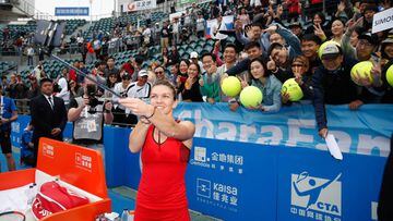 Simona Halep gana a Siniakova y vuelve a triunfar en Shenzhen
