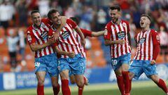 El Lugo celebra el gol de Manu Barreiro.   