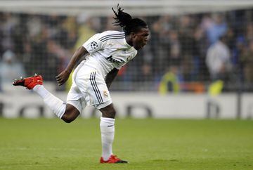 After emerging out of the Feyenoord academy and signing for Real Madrid great things were expected of Drenthe, who went on to play for Hércules, Everton, Alania Vladikavkaz, Reading, Sheffield Wednesday, Kayseri Erciyesspor and Baniyas before finding a la